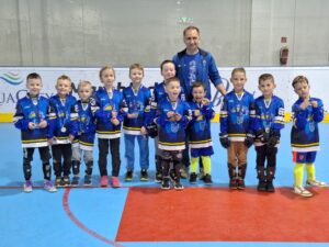 Naši najmladší hokejbalisti boli v akcii